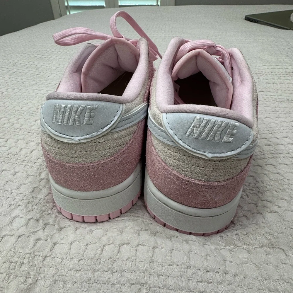 Nike Dunk Low LX Women's Pink Foam - Picture 4 of 8